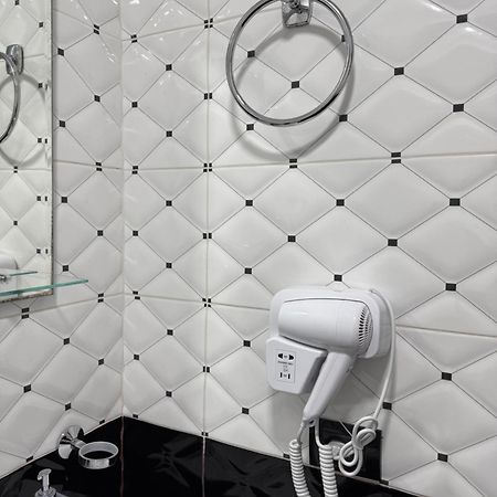 Hotel M&S Tiranë Eksteriør bilde