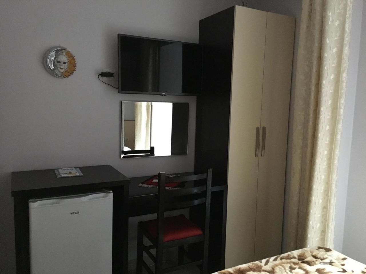 Hotel M&S Tiranë Eksteriør bilde